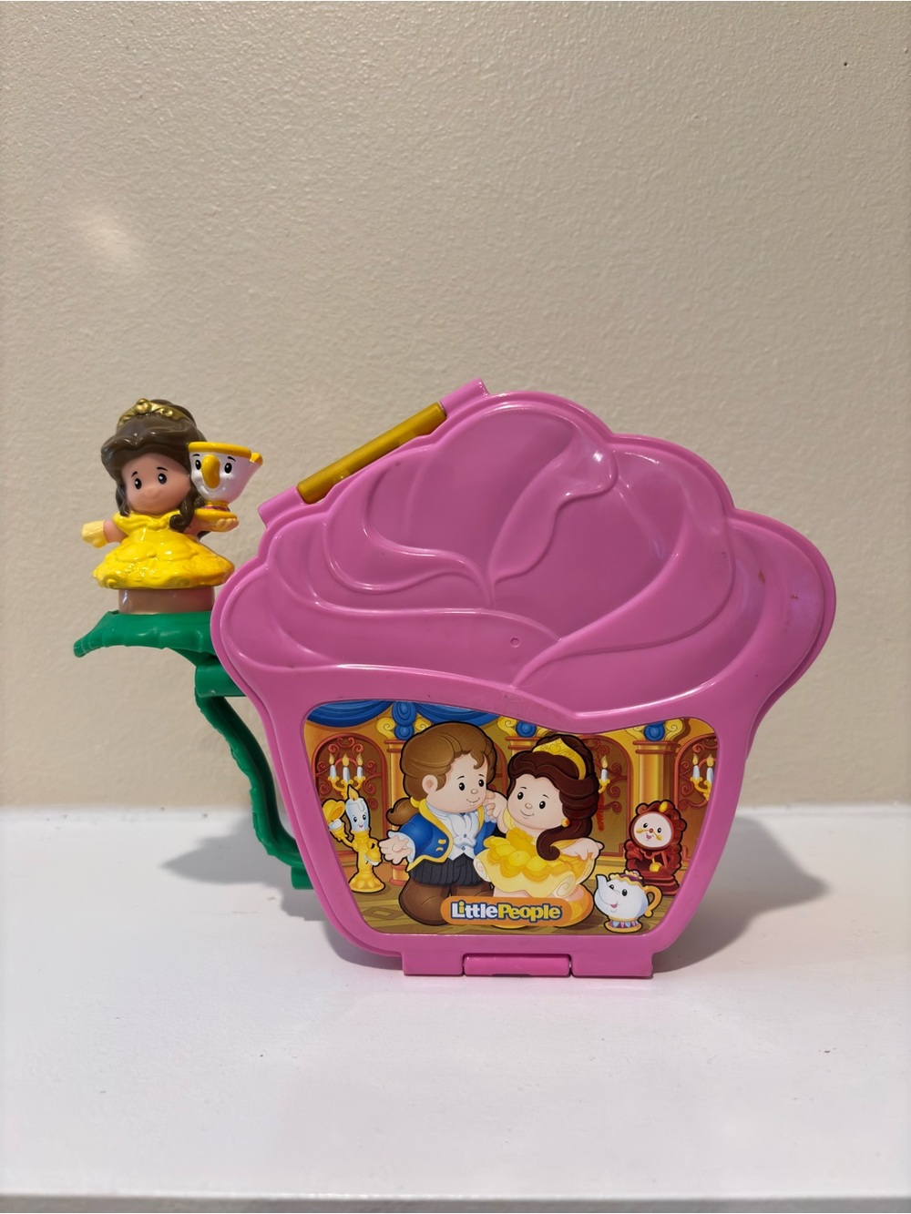 Fisher-Price Little People Belle Rose Playset - Pink, Yellow, Green